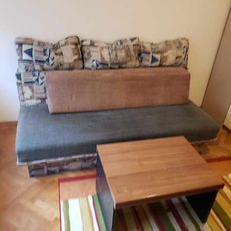 Private Cozy Room 1 With Shared Kitchen In Appartment, Downtown Beograd Eksteriør bilde